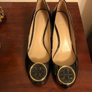 Tory Burch Black Wedges